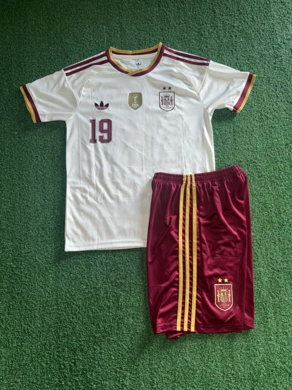Yamal CH 2026 WC 2 Star Soccer Jersey Shorts Set Away